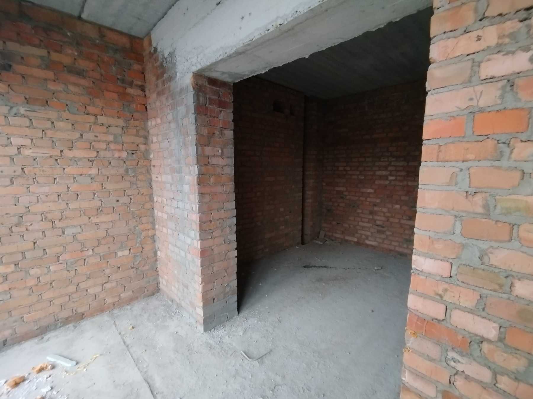 (8) Продається 1 кімнатна квартира район Старе Місто 8614