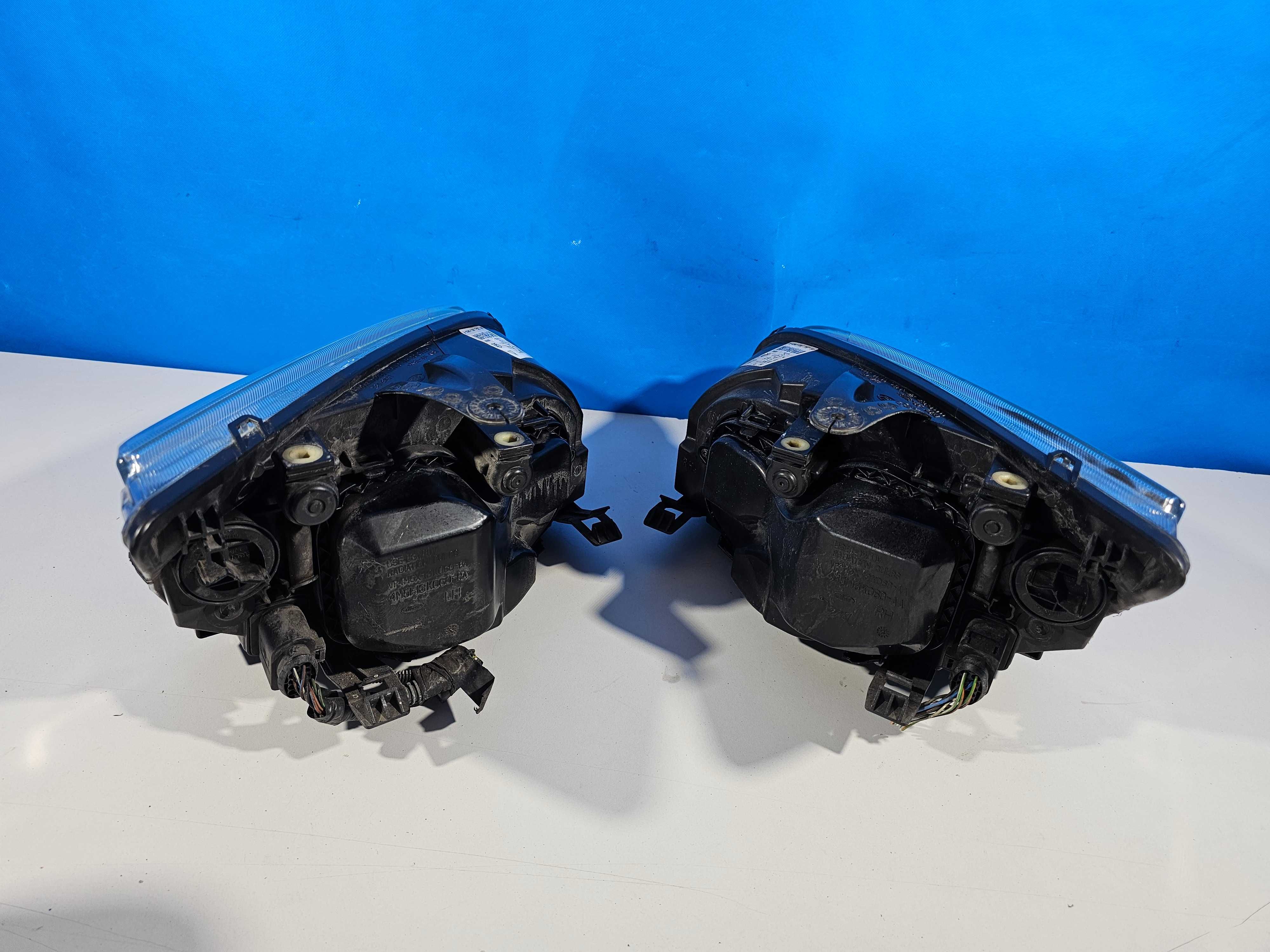 Ford Focus MK2 2 II Lampy Przednie Bi-Xenon Lewa+Prawa Europa IGŁA