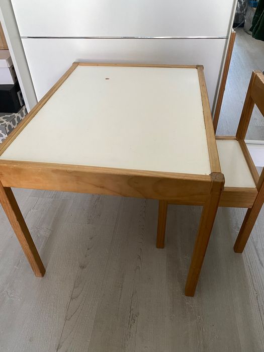 Stolik i krzesełko dziecięce Ikea