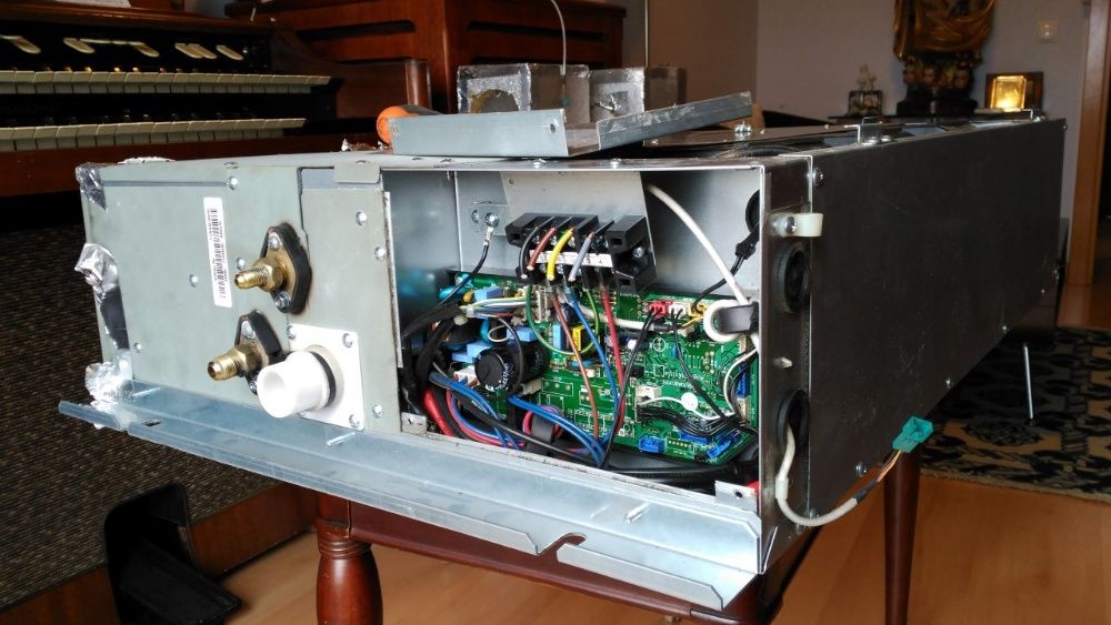 Ar concicionado LG condutas 9000btu Unidade interior