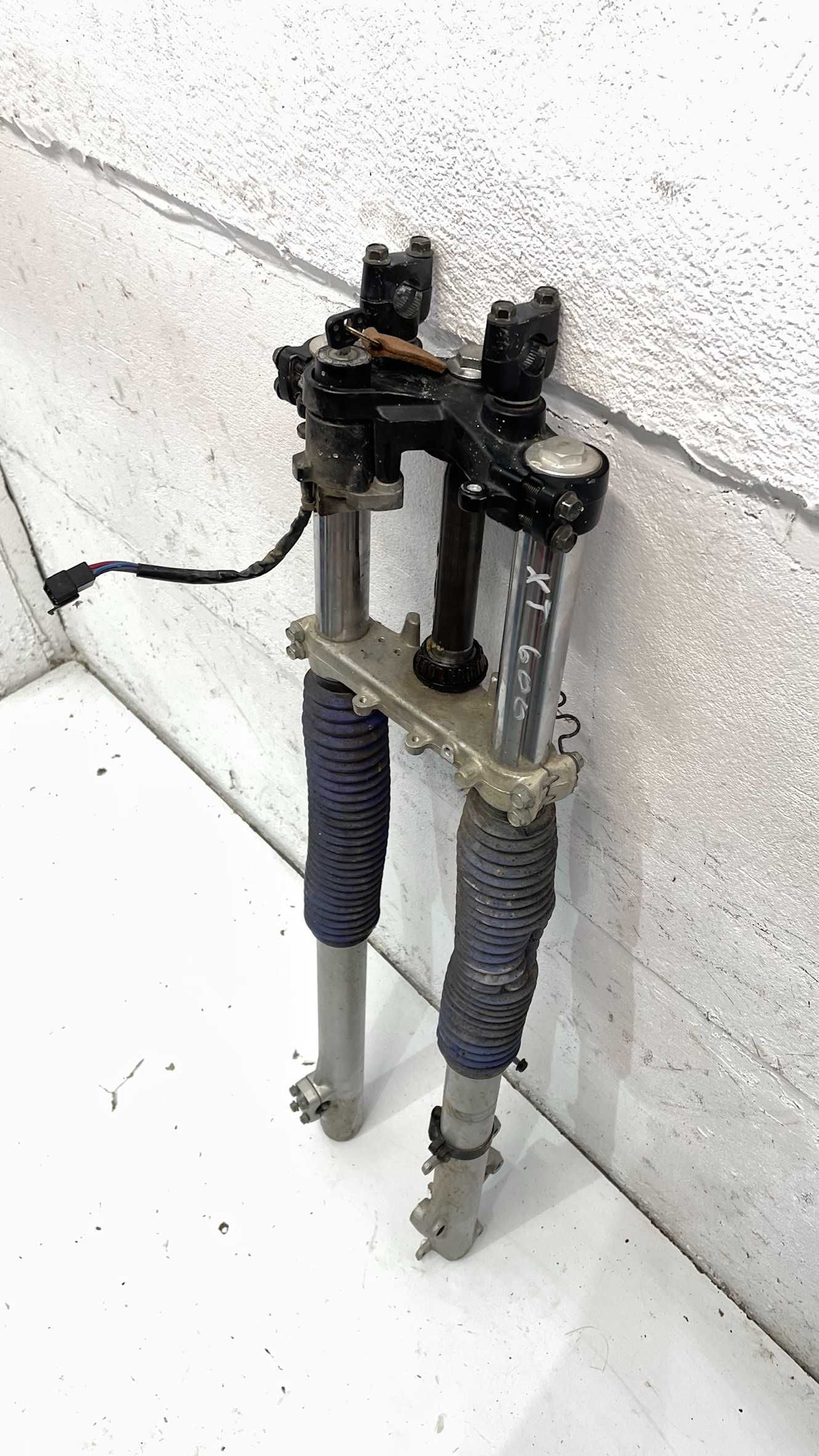 Yamaha XT 600 3tb Lagi zawieszenie przednie przód części