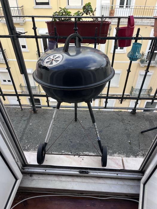 Churrasqueira bom estado