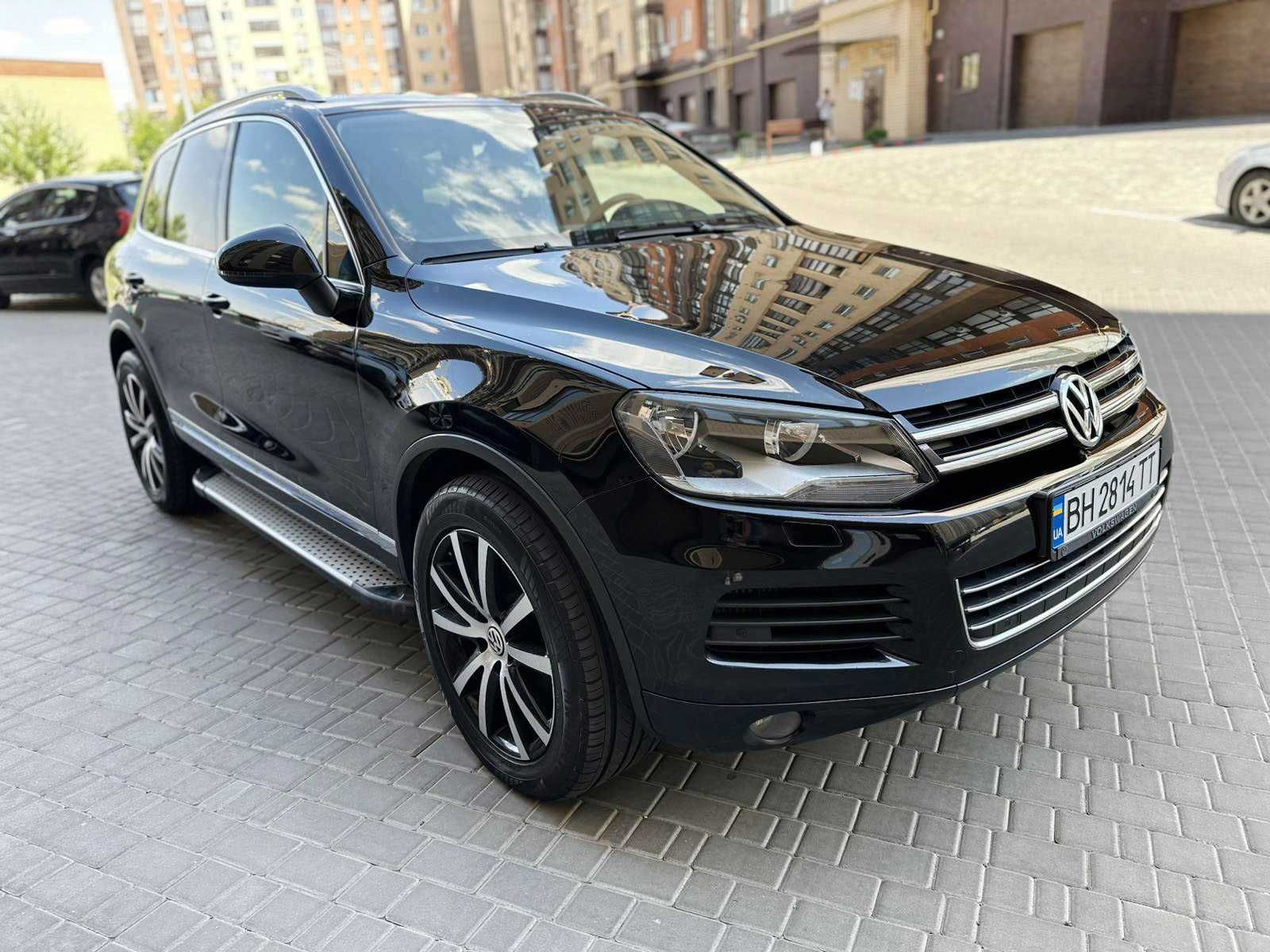 Официальный VW Touareg 4WD 3.0 TDI 2012 год