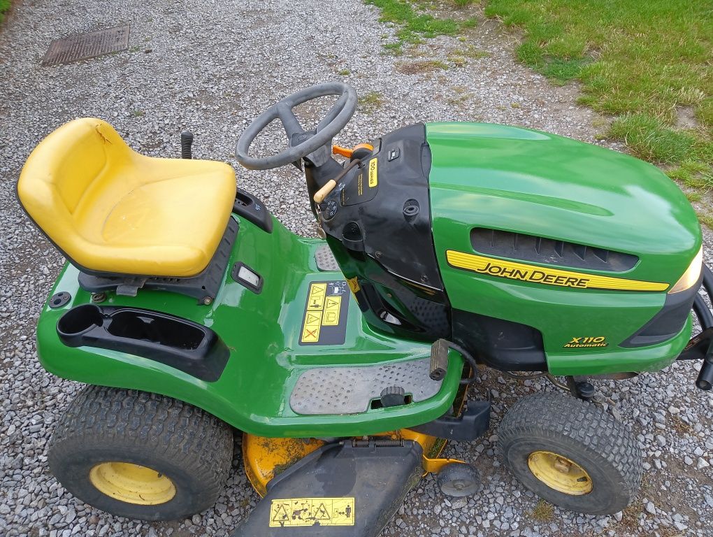 Traktorek kosiarka john deere x110 automatic briggs 18,5KM hydrostat