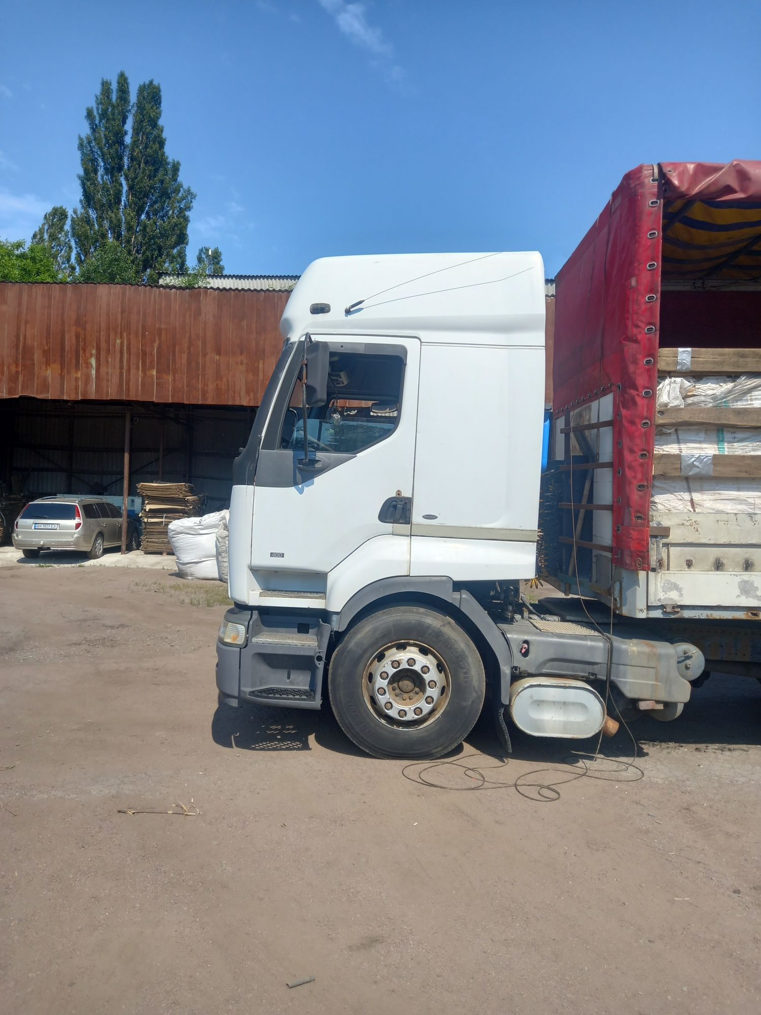 Продам рено преміум 400 комплект