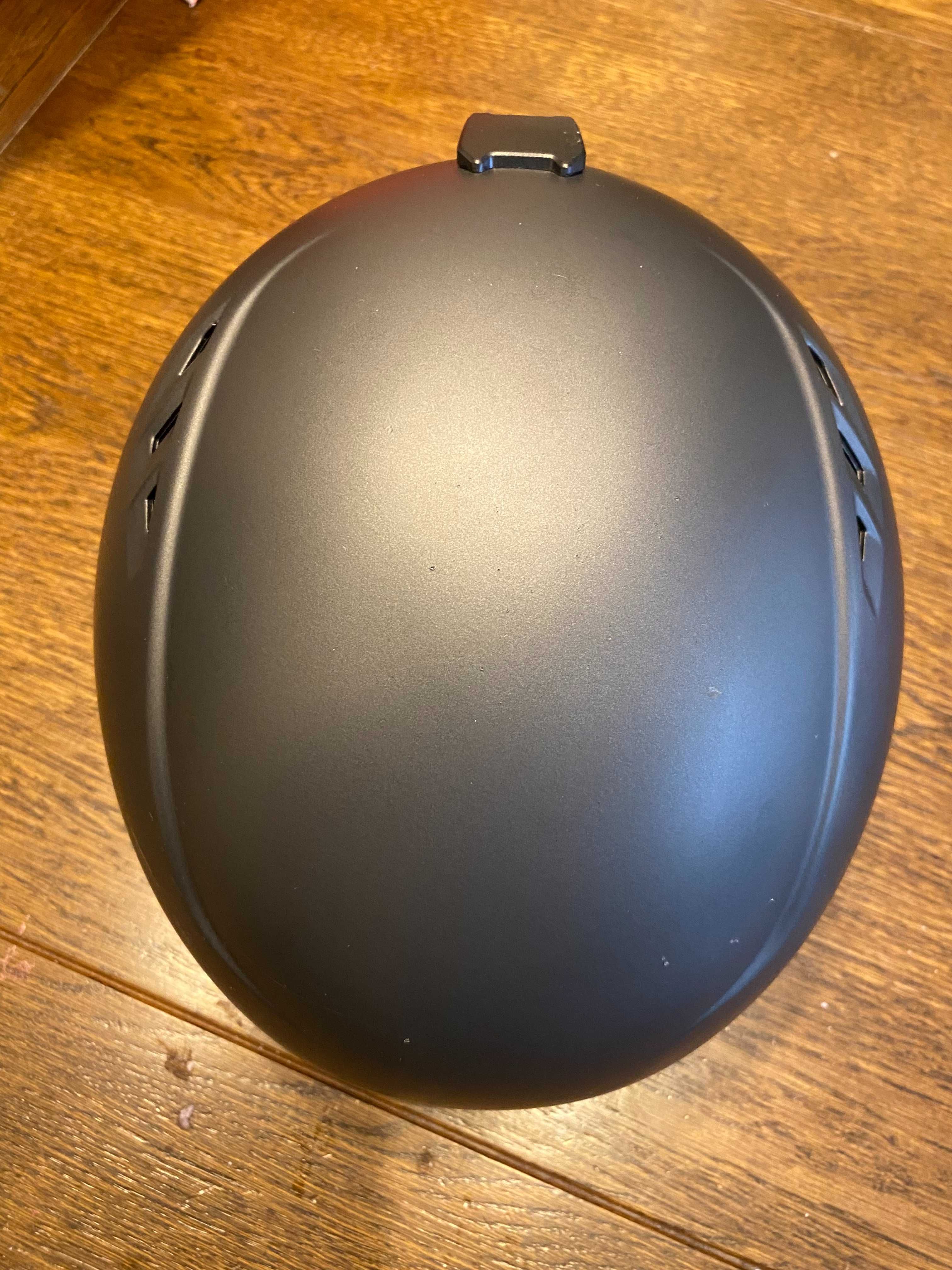 hełm, kask narciarski snowbordowy roz. M 55-58, IGUANA możliwa dostawa