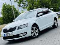 Skoda OCTAVIA Liftback 1.2 4V - Manual 6-biegów . JOY - IDEALNA !