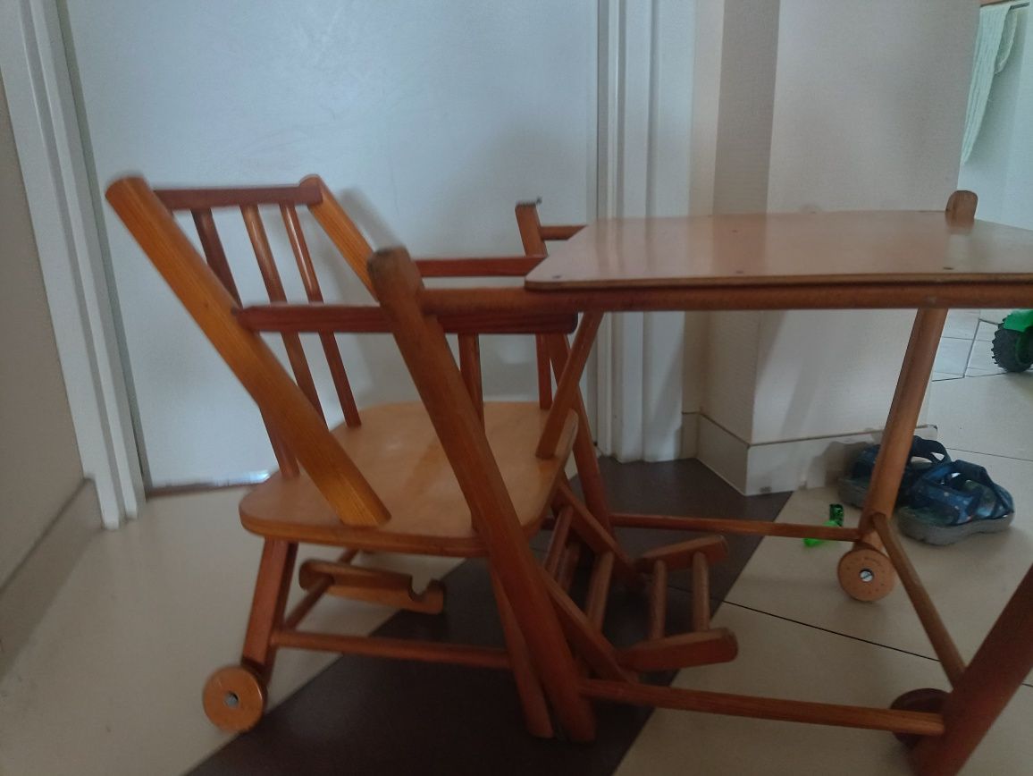 Krzesełko drewniane 2w1