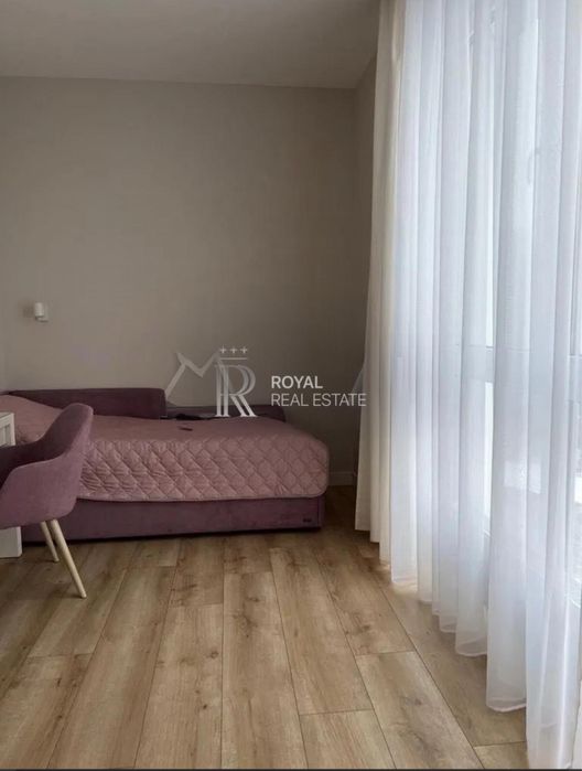 Оренда 3-х квартиры Лейпцизька 13А