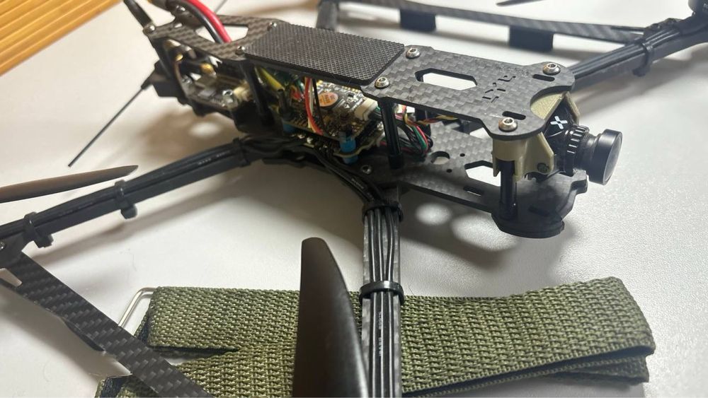 fpv 10 дюймів робочий