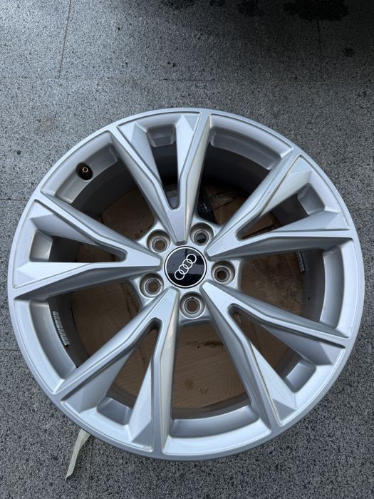 Диски ауди R18 оригинал audi q3