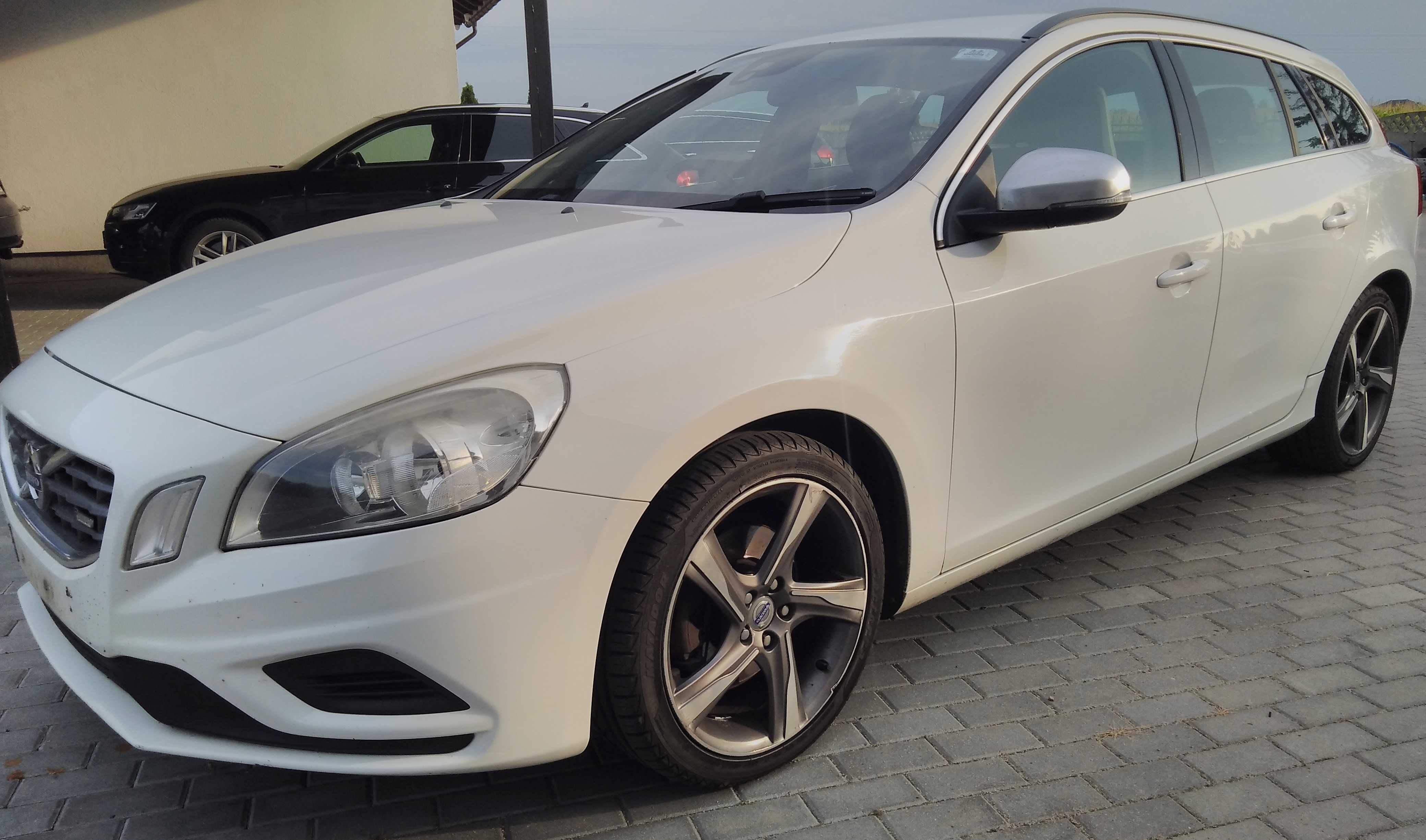 volvo V60 S60 II wszystkie części 2010- 2013 R DESIGN II