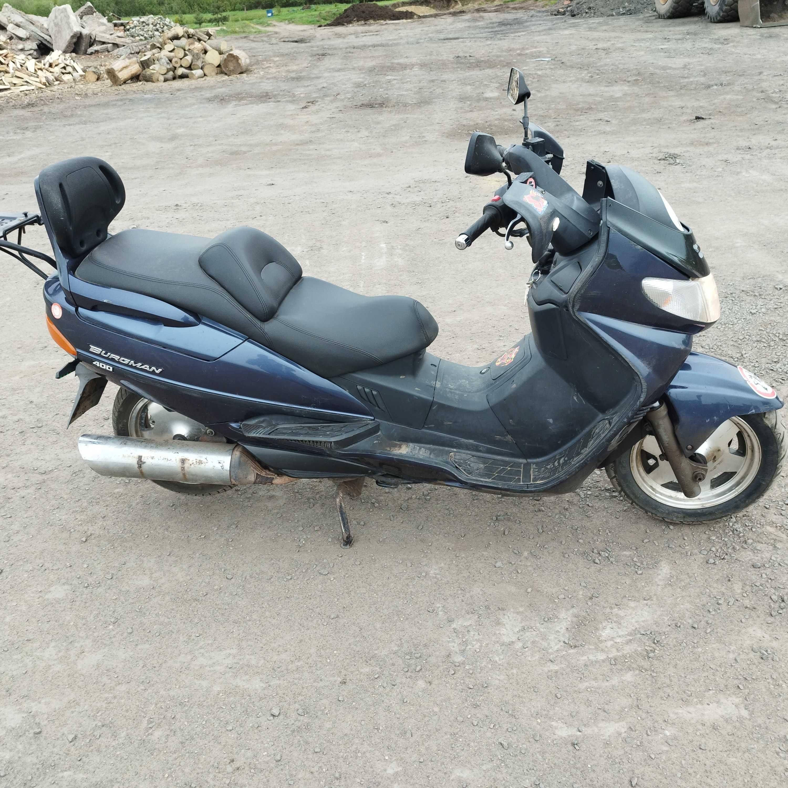 suzuki burgman 400