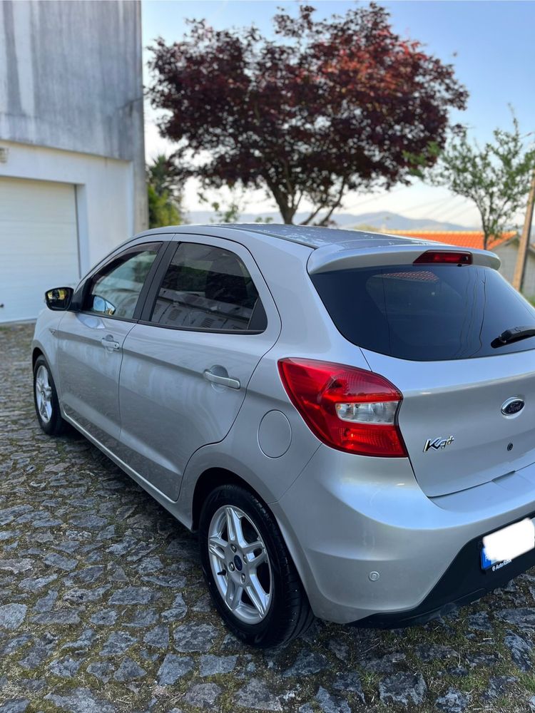 Vendo Ford Ka+ excelente estado