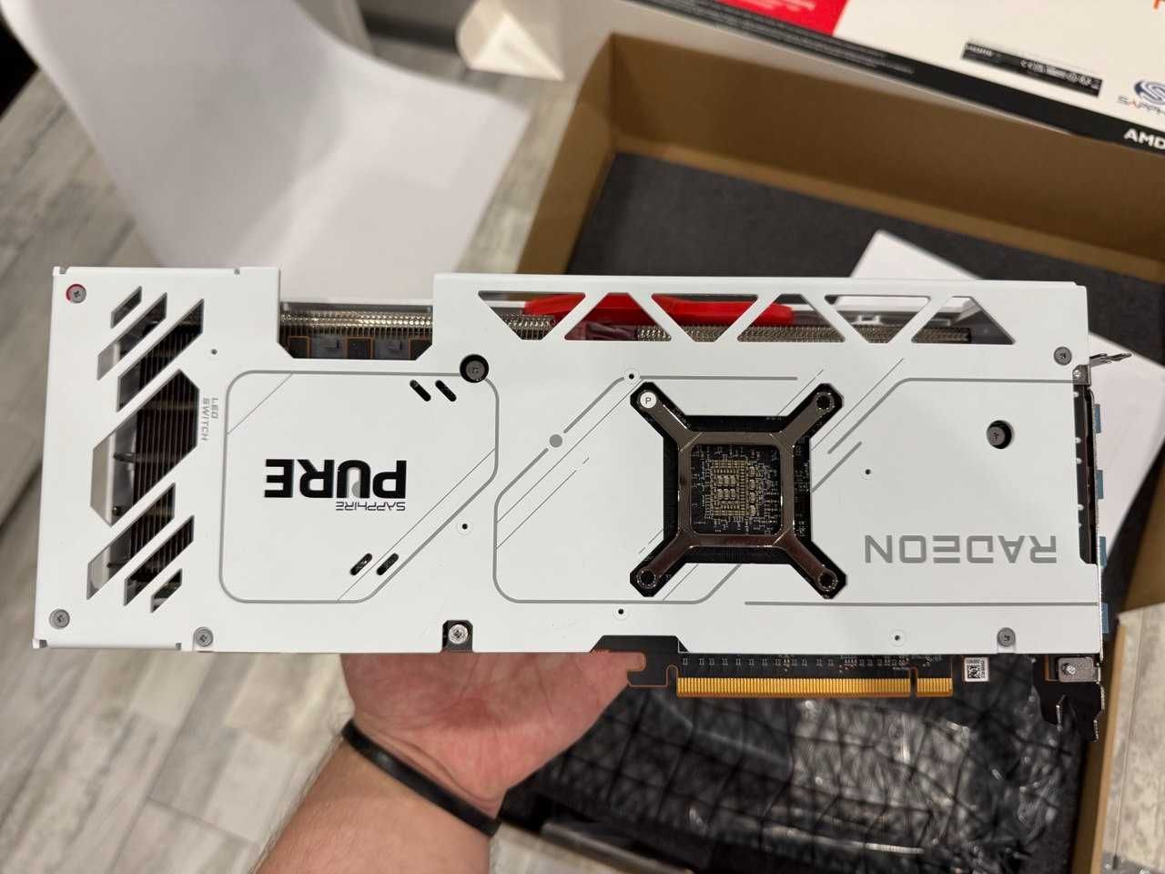 Відеокарта Sapphire PURE Radeon RX 7800 XT 16GB GDDR6