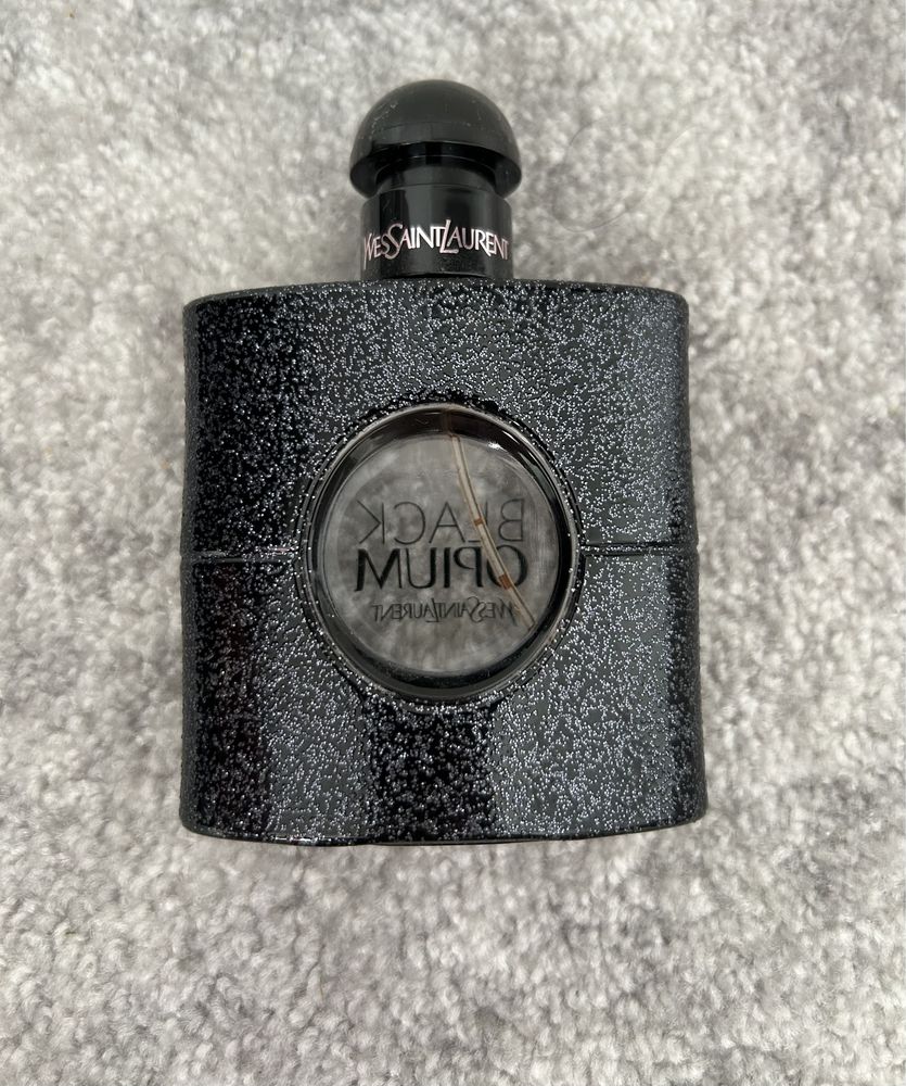 Perfumy black opium- opakowanie
