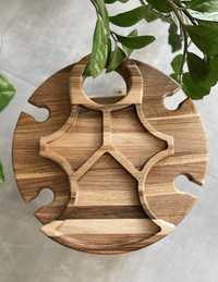 Винний столик з натурального дерева