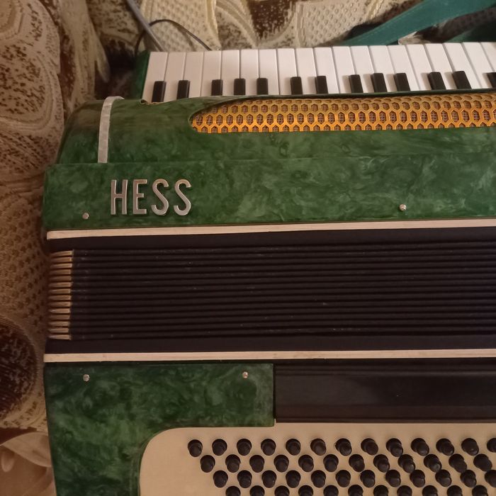 Napisy literki na akordeon hohner soprani