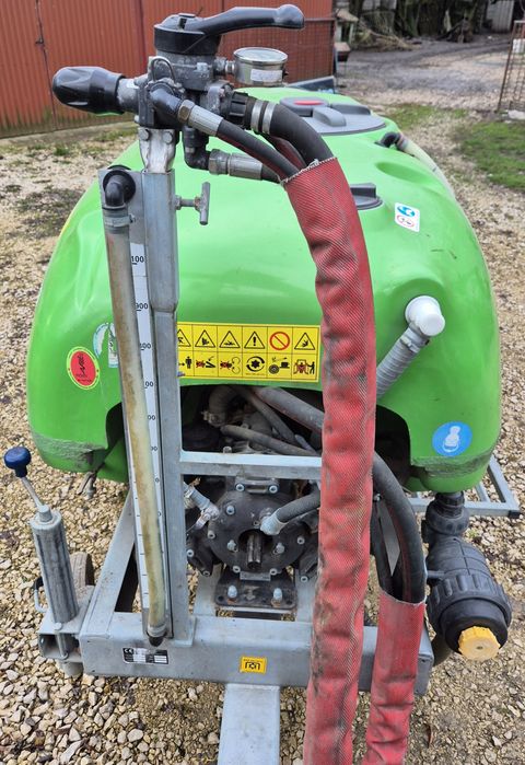 Opryskiwacz sadowniczy 1000l kamrol