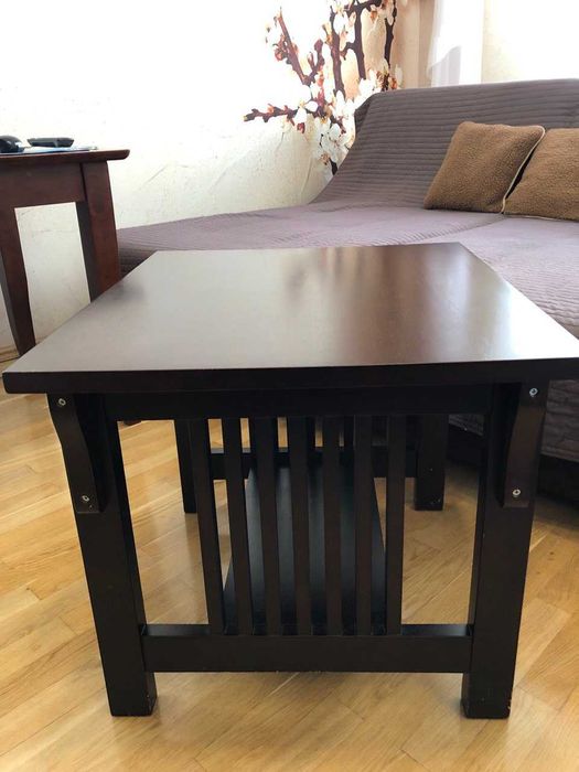 Продам вьетнамский журнальный столик из натурального тика