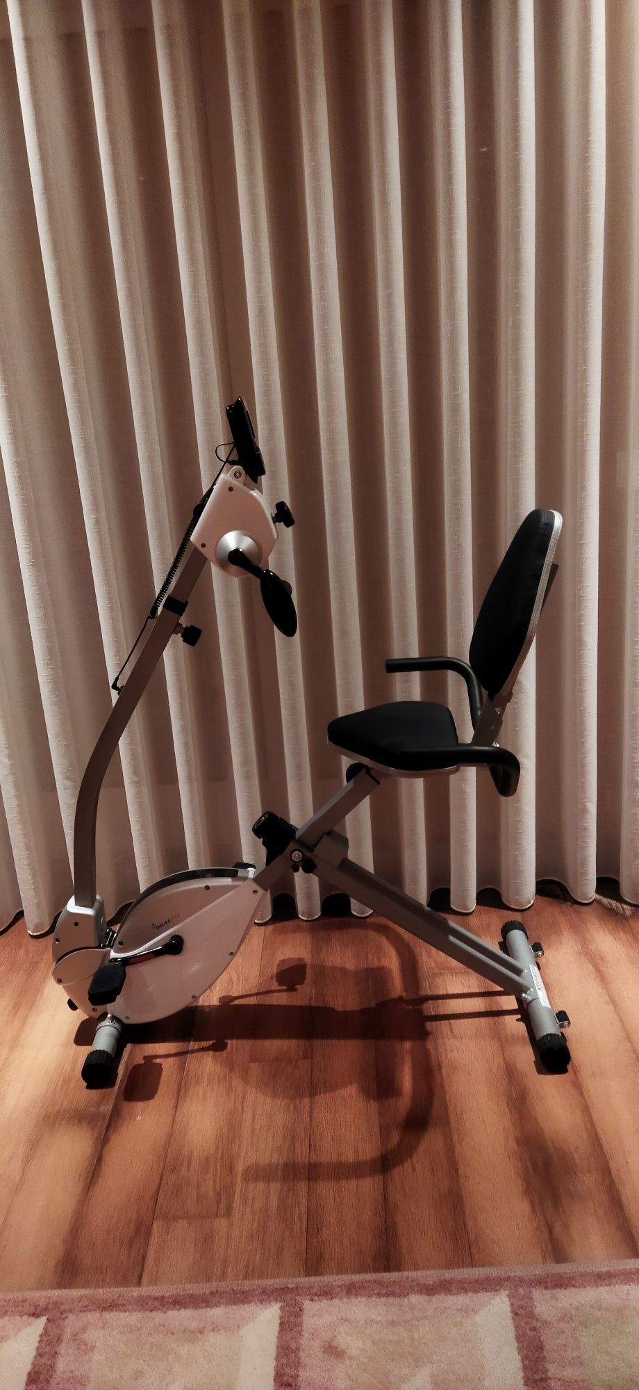 Bicicleta estática com exercício para braços