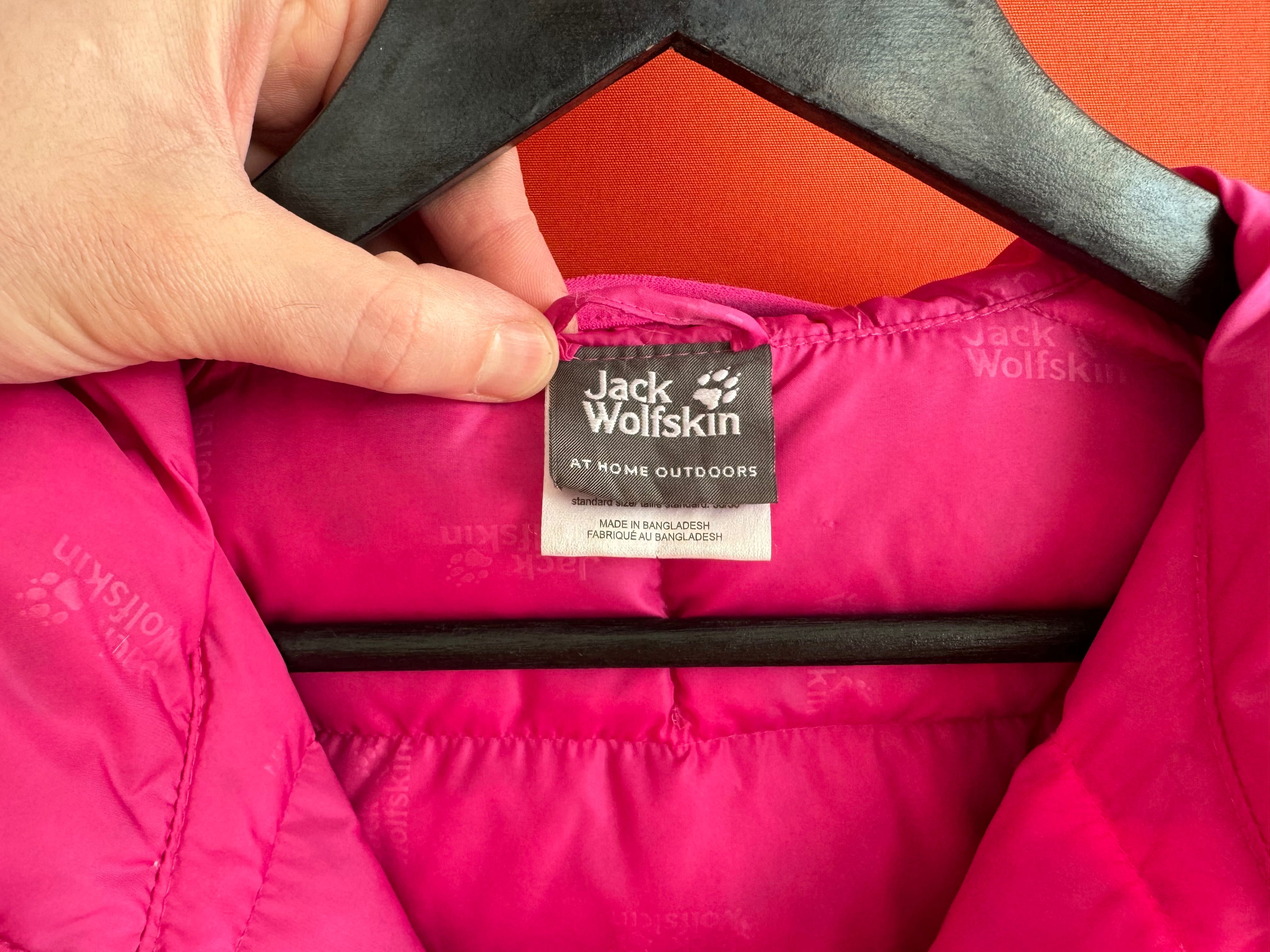 Jack Wolfskin оригинал женская куртка пуховик размер S M  Б У