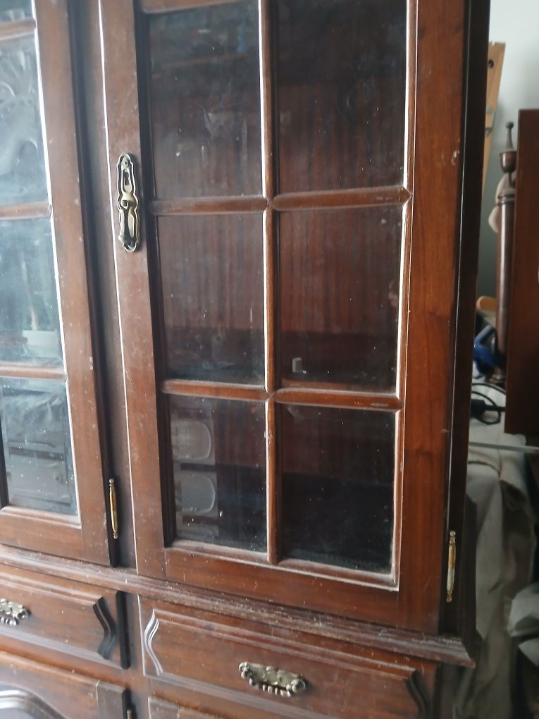 Movel tipo cristaleira da para cozinha regional mede 1.31 de frente x