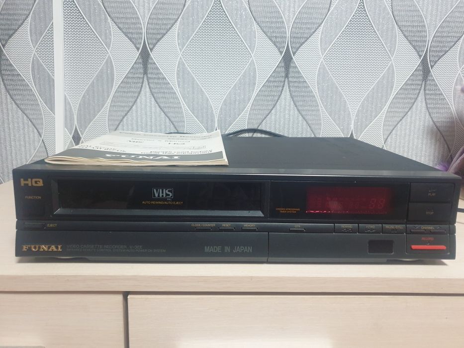 Видеомагнитофон Funai V-3EE