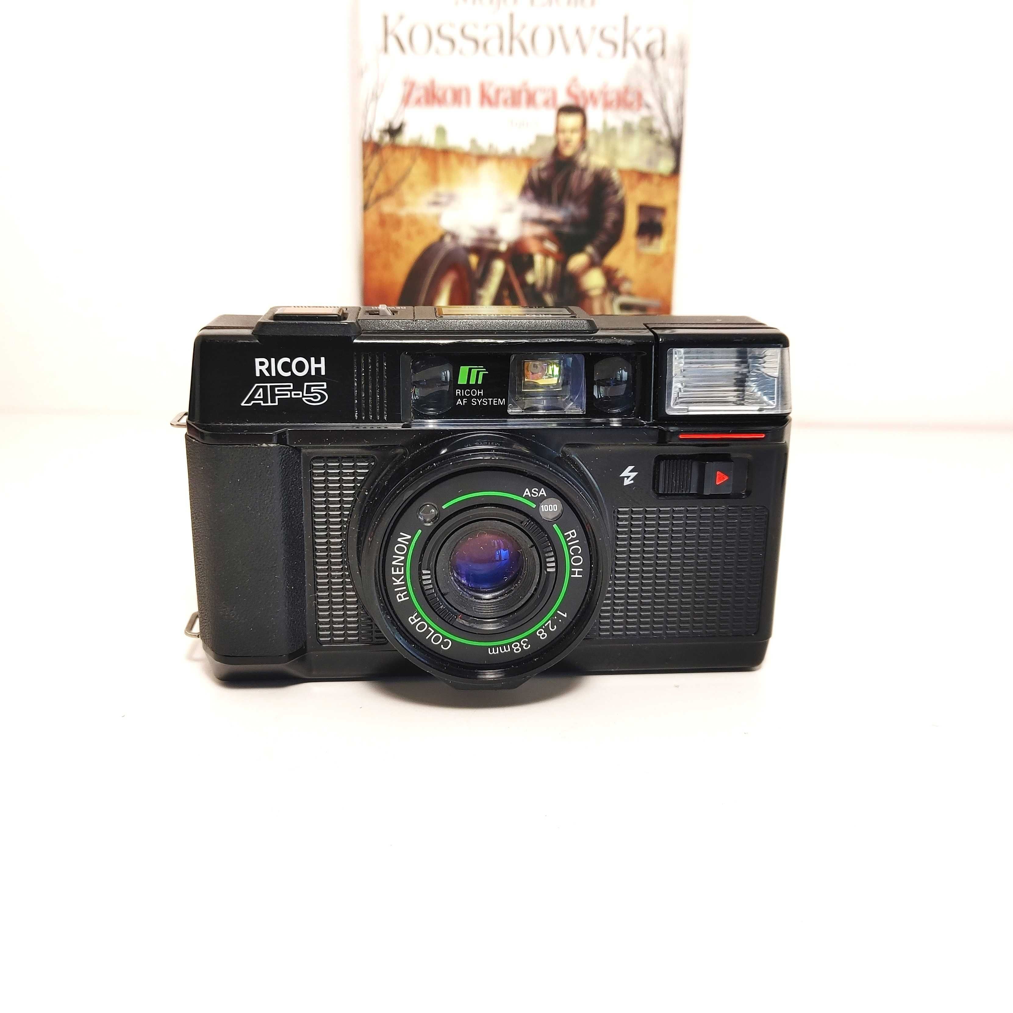 Kompaktowy aparat fotograficzny z 1985 r  RICOH AF 5 po Serwisie ŁADNY