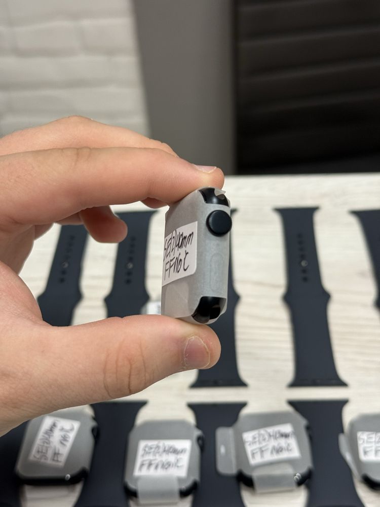 New Apple watch SE 2 40mm Midnight ( Не активовані )