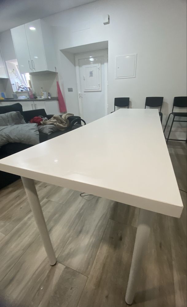 Secretaia 200x60
