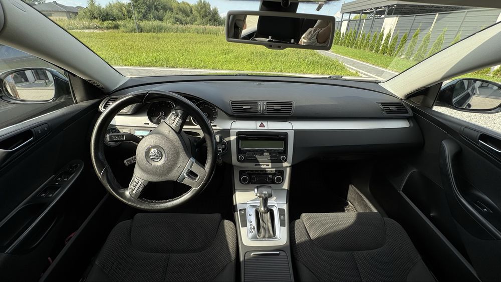 Volkswagen Passat 1.4 бензин 2010 рік автомат