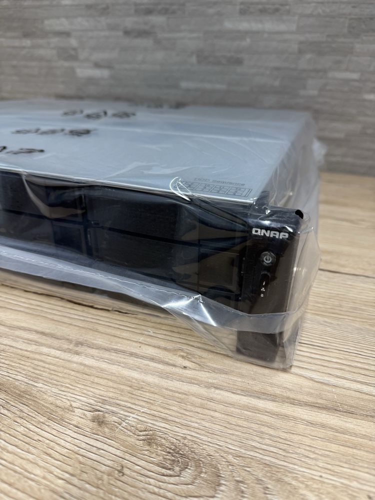 Мережеве сховище Qnap TS-1264U-RP-4G