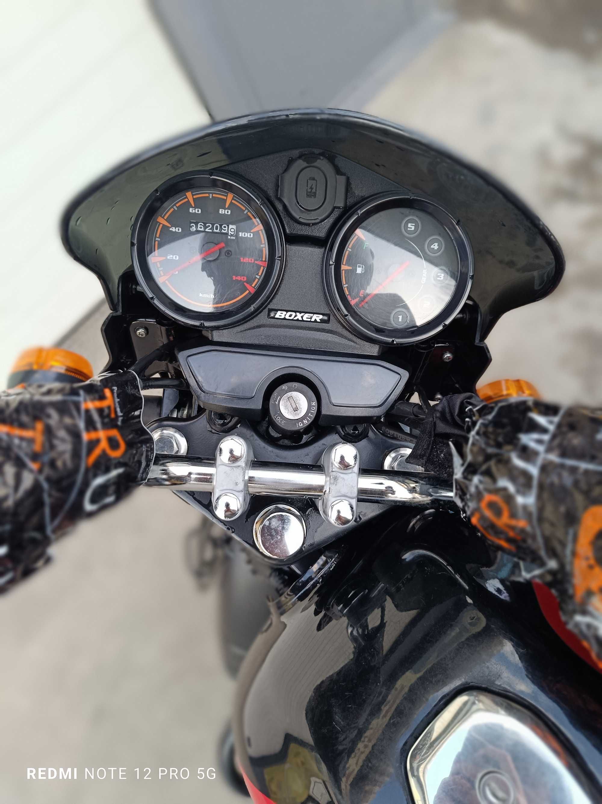 Мото Bajaj boxer 150