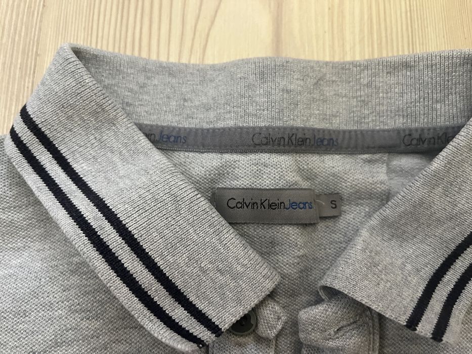 Koszulka szara polo Calvin Klein. Rozm. S