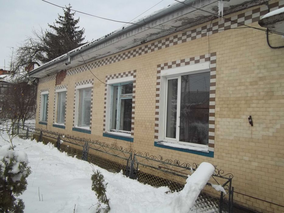 Оренда Укртелеком*, 913 м2, м. Деражня, вул. Шевченка, 27а