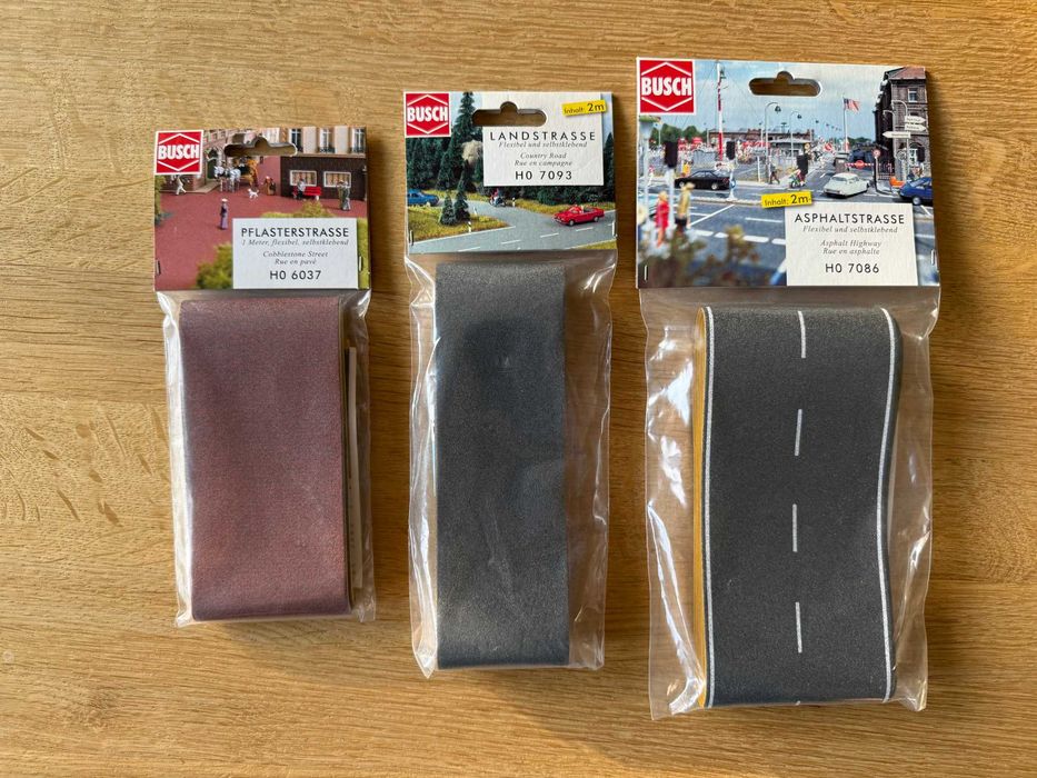 Makiety: droga asfaltowa, droga lokalna, droga brukowana (marka Busch)