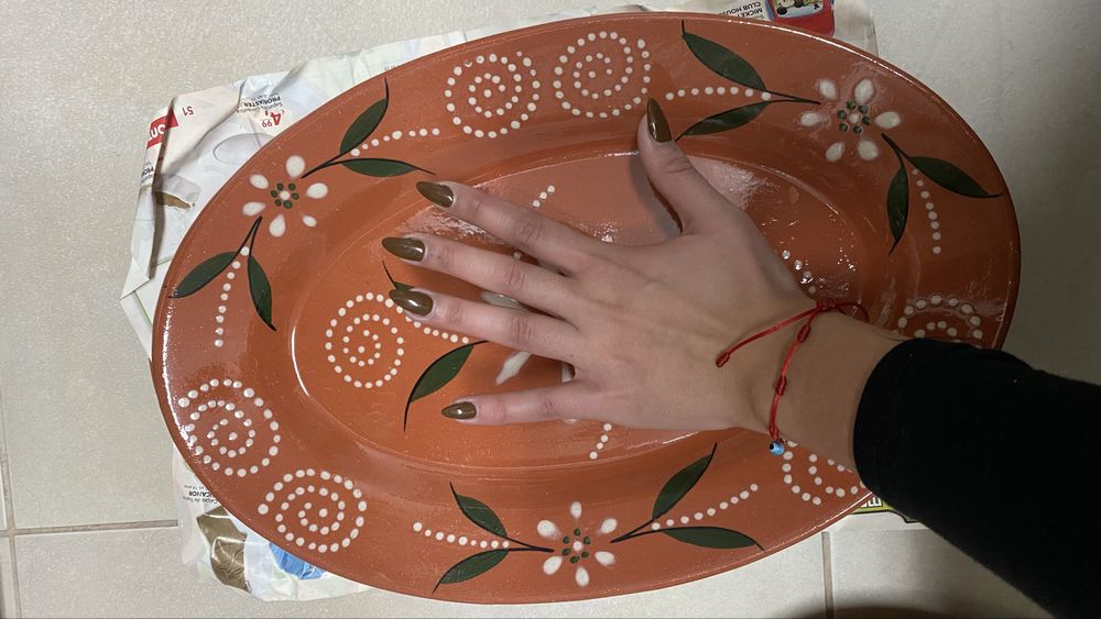 Travessa grande de barro