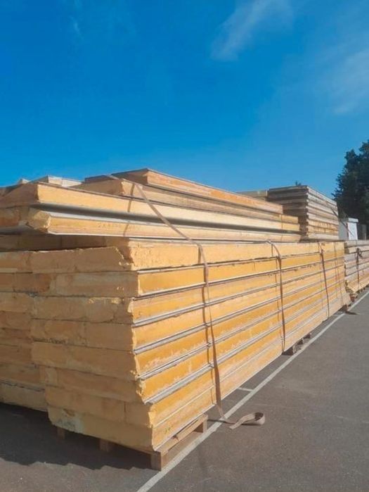 Płyta warstwowa PIR gr 20 cm  szer 115 cm 900m2