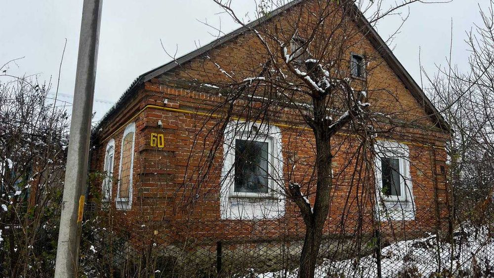 Продам цегляний будинок смт Мізоч