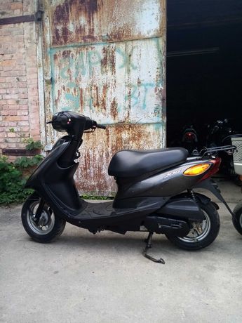 продам отличный скутер yamaha jog sa36j, 4т, инжектор, жидкостное охл.