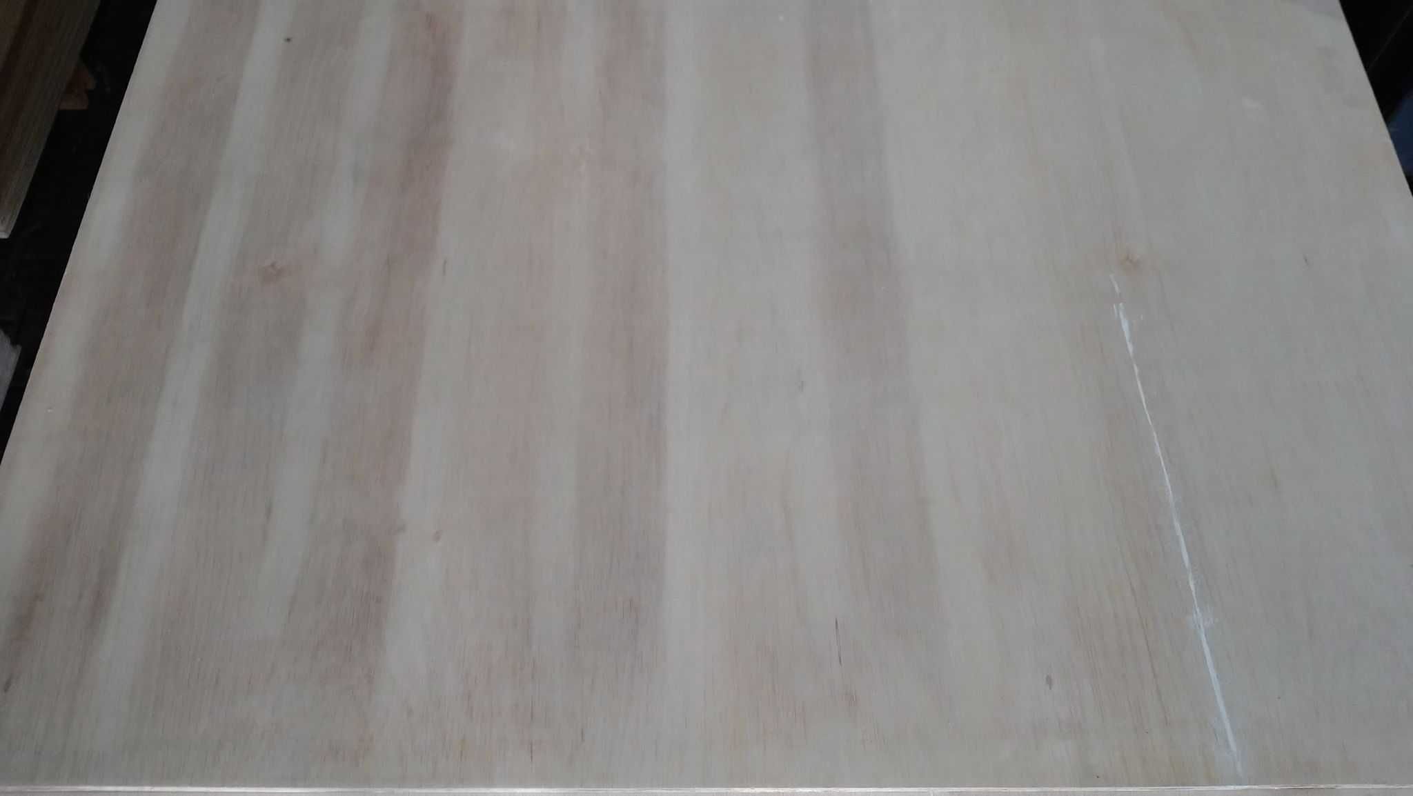 Bardzo lekka sklejka egzotyczna do zabudowy kamperów - FALCATA 4mm
