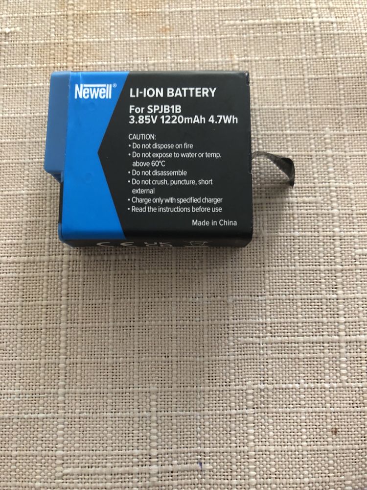 Ładowarka Newell DL-USB-C + orginalna bateria GoPro 8 oraz 2 akumul