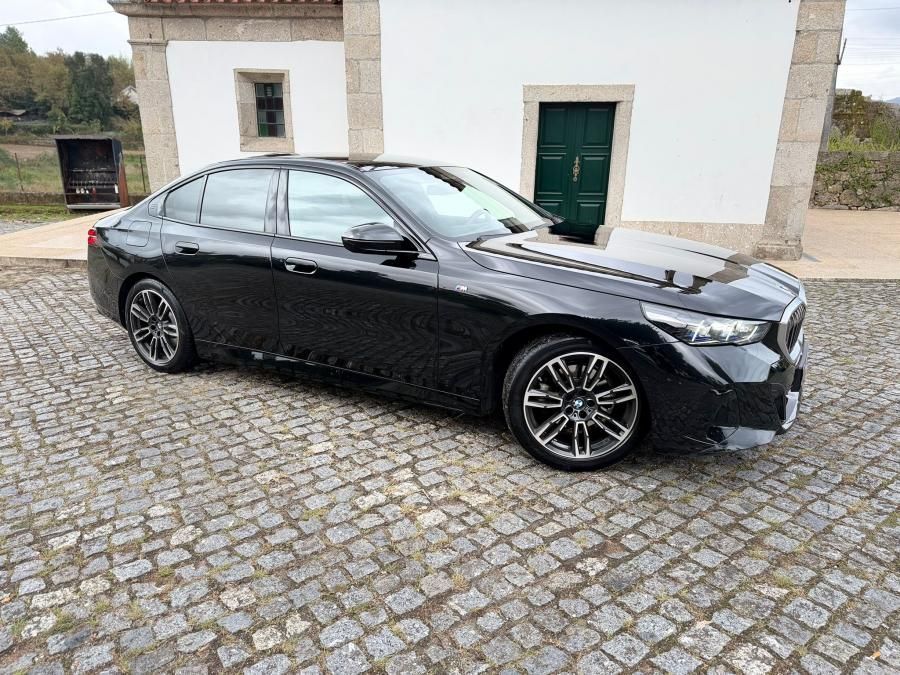 BMW 520 d Pack Desportivo M Pro