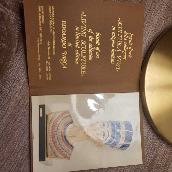 Busto de Eduardo Tasca