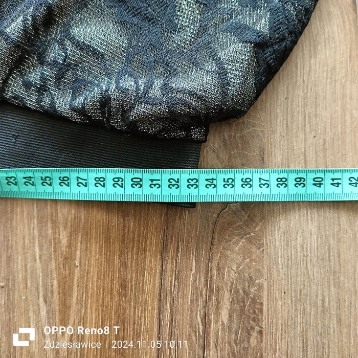 Spódnica koronkowa - czarna srebrna błyszcząca podszewka