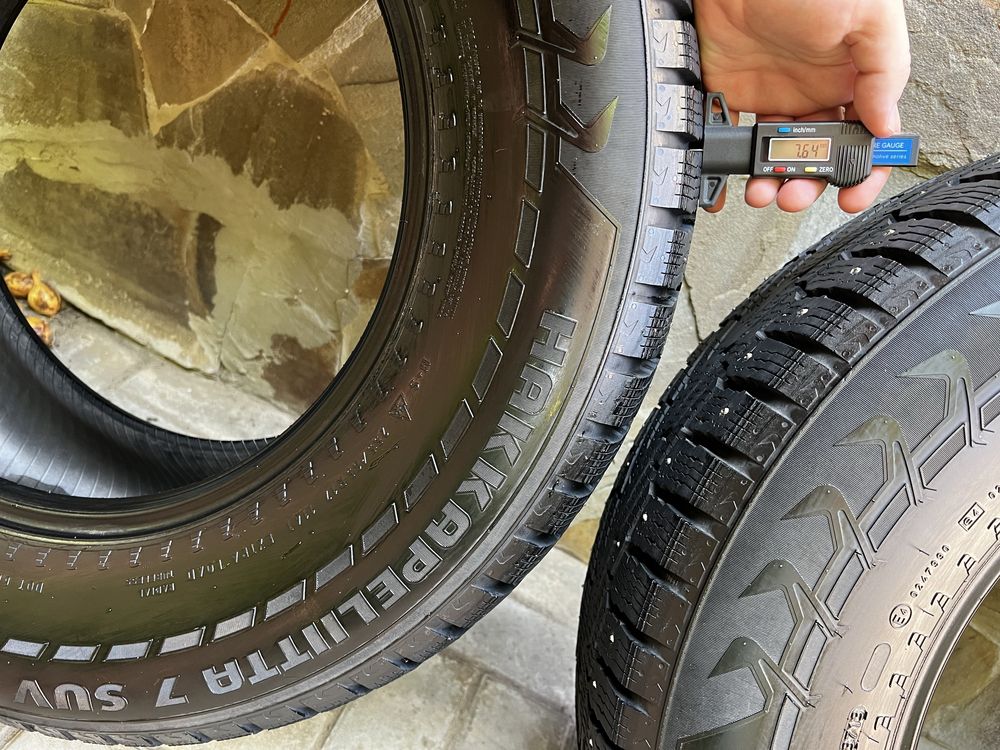 Гума зимова 5х120 255 65 R17 114T XL Nokian Hakkapellita 7 suv