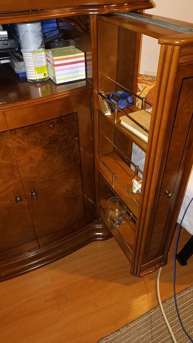 Móvel de TV c/bar (cerejeira)