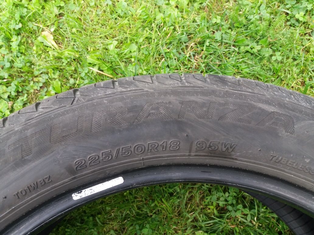 2 opony letnie 225/50r18 BRIDGESTONE 5mm