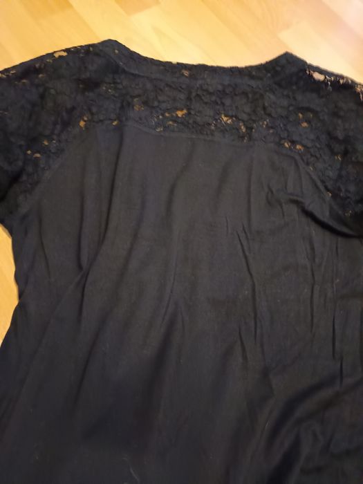 Damska koronkowa bluzka